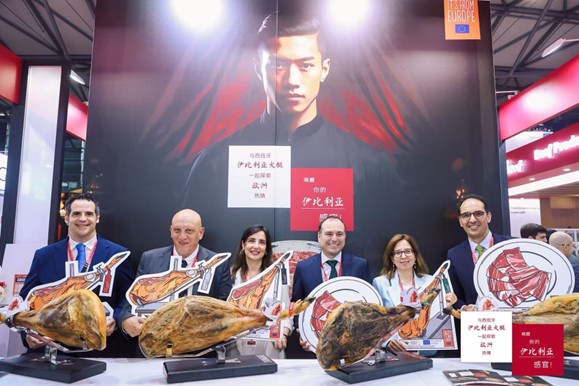 伊比利亚火腿亮相上海2025 SIAL西雅国际食品和饮料展览会